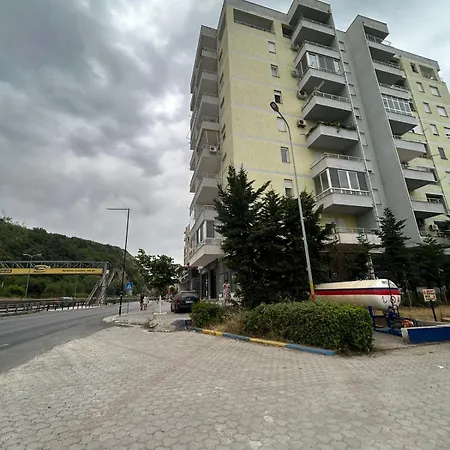 Апартаменты Apartament Shkembi Kavajes